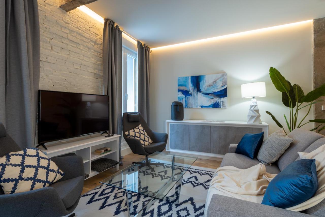 Alhondiga By Staynnapartments Bilbao Exterior foto